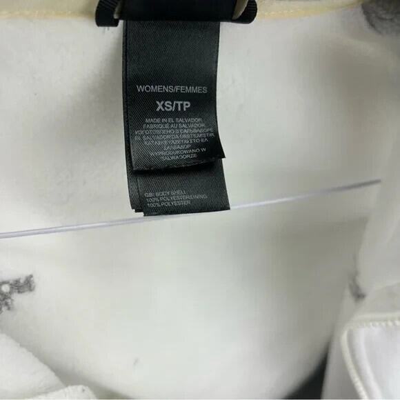 The North Face Gray Osito Fleece Jacket - Picture 8 of 8